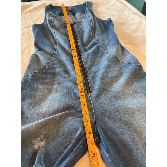Guess Los Angeles Women’s Cropped Denim Jumpsuit –‎ Size 8 - Picture 11 of 16